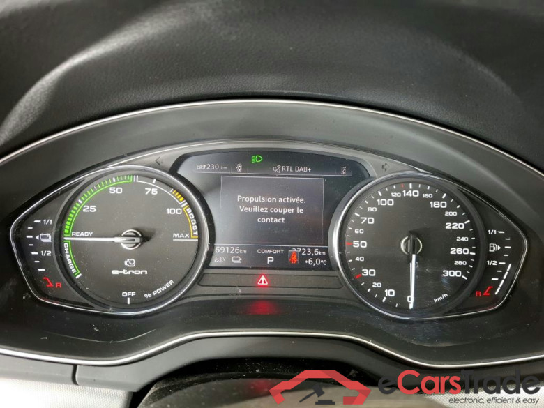 AUDI Q5 / 2020 / 5P / SUV 50 TFSI e 299 QTT S TRONIC 7 DESIGN #6