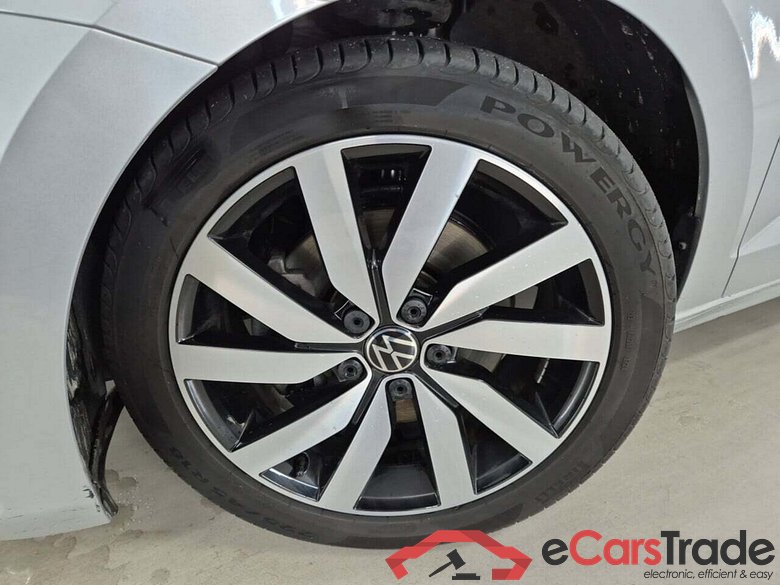 VOLKSWAGEN TOURAN 1.5 TSI HIGHLINE 7P. #4