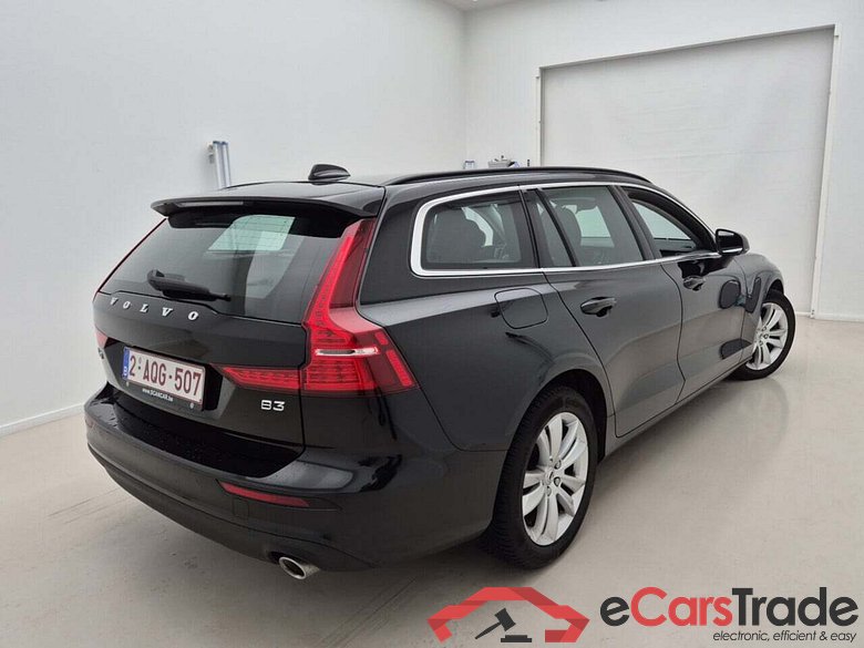 VOLVO V60 2.0 B3 MOMENTUM PRO GEARTRONIC #2