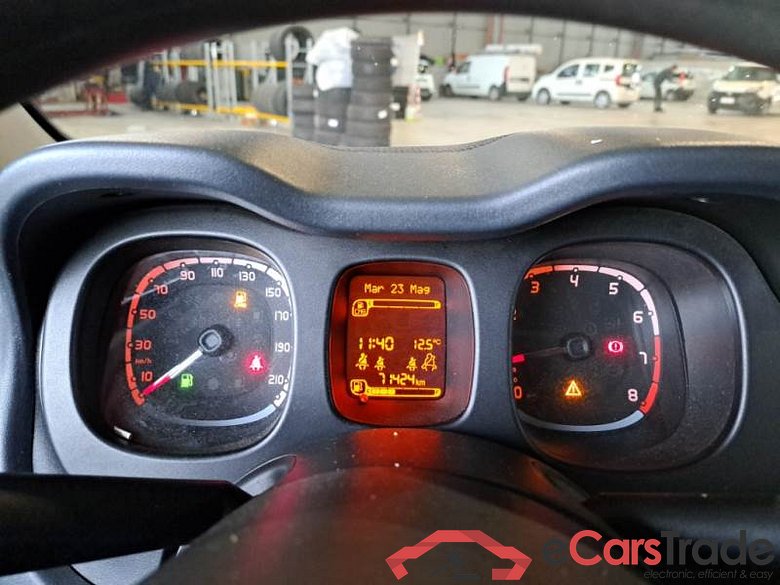 FIAT PANDA / 2011 / 5P / BERLINA 0.9 TWINAIR TURBO NATURAL POWER EASY #4