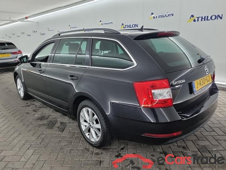SKODA Octavia Combi 1.5 TSI Greentech Business Edition DSG 5D 110kW #4