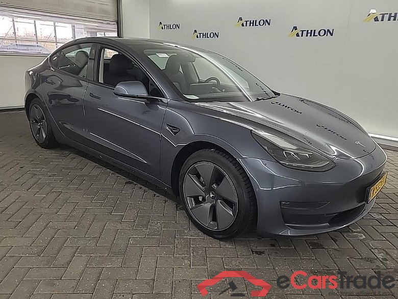 Tesla Model 3 Long Range Dual Motor AWD 4D 350kW #2