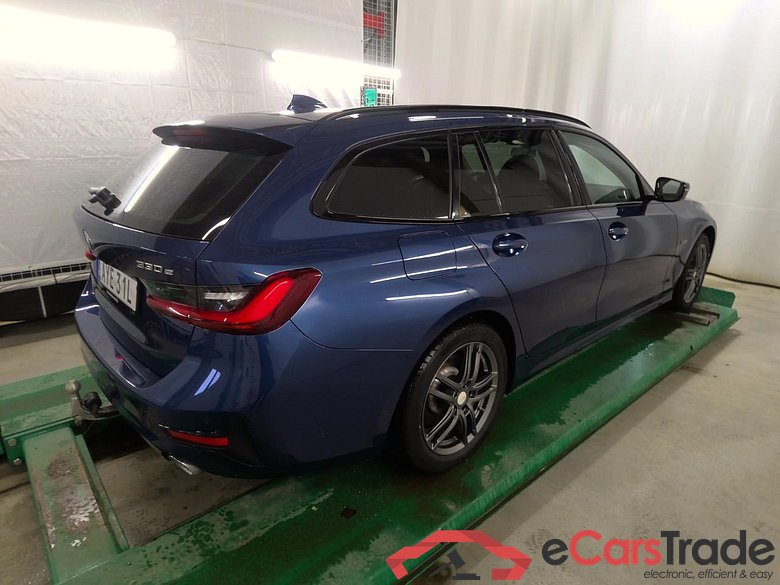 330e Tour. xDr. Connect. Aut #3