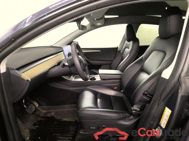 Model Y Long-Range AWD #5