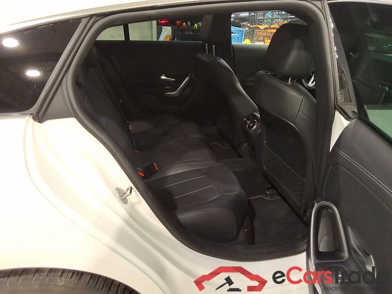 MERCEDES-BENZ CLA SHOOTING BRAKE 1.3 CLA 250 E BUSINESS SOLUTION DCT #5