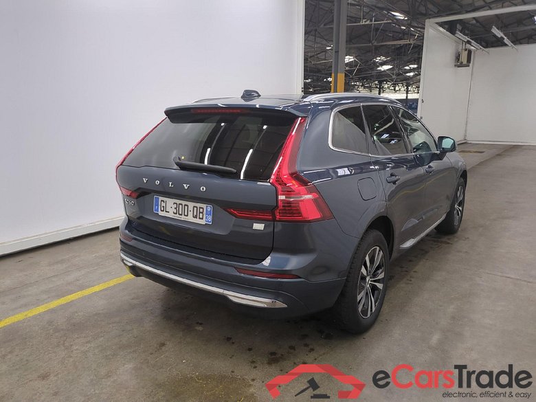VOLVO XC60 / 2021 / 5P / SUV Recharge T6 350 Geartronic 8 Start #4