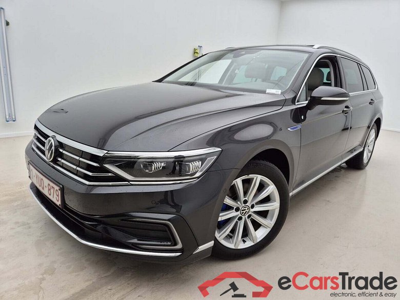 VOLKSWAGEN PASSAT VARIANT 1.4 GTE BUSINESS DSG6