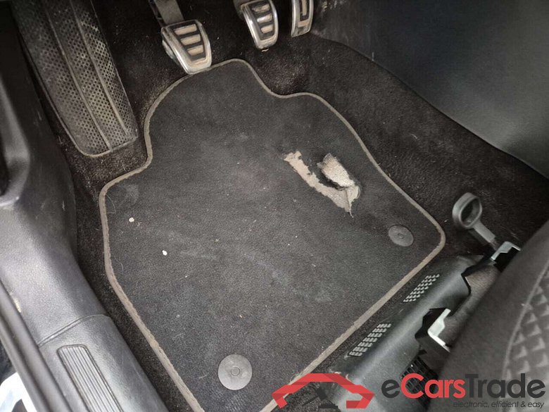 VOLKSWAGEN POLO 1.0 TSI OPF COMFORTLINE #4