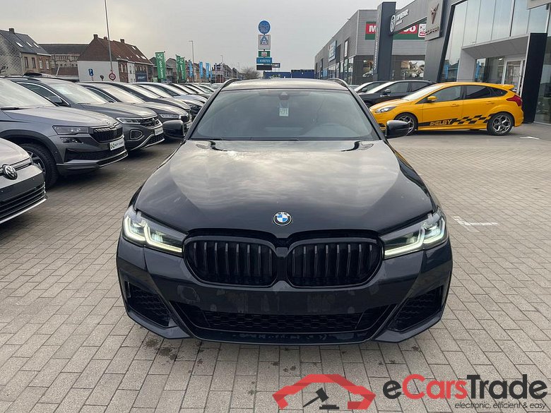 BMW 5 SW PHEV (G31LCI) Touring 530eAS PHEV #1
