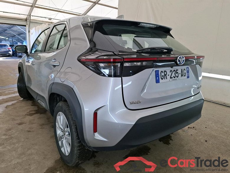 TOYOTA Yaris Cross Hybride / 2021 / 5P / SUV 1.5 HYBRID 116H DYNAMIC BUSINESS BEY AWD #2