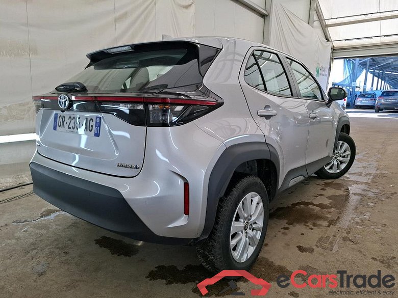 TOYOTA Yaris Cross Hybride / 2021 / 5P / SUV 1.5 HYBRID 116H DYNAMIC BUSINESS BEY AWD #3