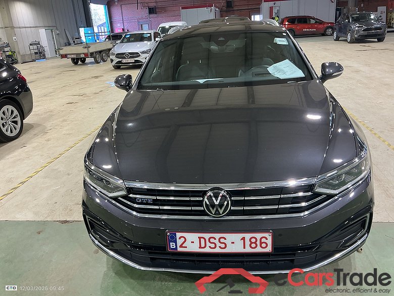 VOLKSWAGEN PASSAT VARIANT 1.4 TSI MSQ VARIANT GTE BUSINESS #2