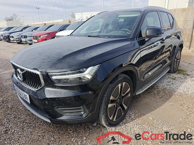 VOLVO XC40 / 2017 / 5P / todoterreno 1.5 T3 Momentum Pro #1