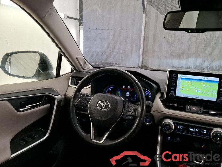 TOYOTA RAV4 Hybride / 2018 / 5P / SUV 2WD 218ch Lounge #5