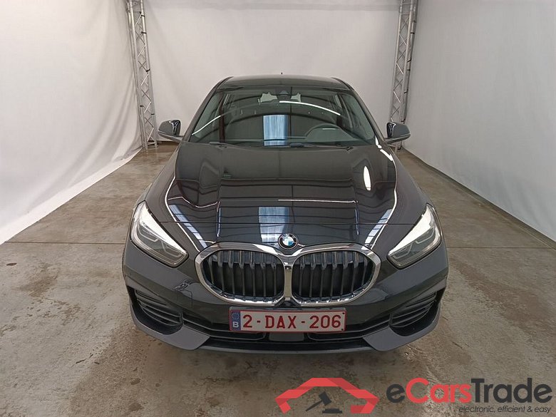 BMW 1 Reeks Hatch 118iA (100 kW) 5d #5