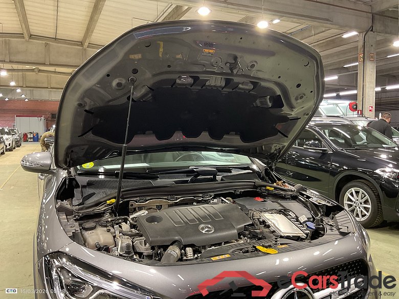 MERCEDES-BENZ CLASS GLA DIESEL (H247) GLA 200 d Business Solution #6