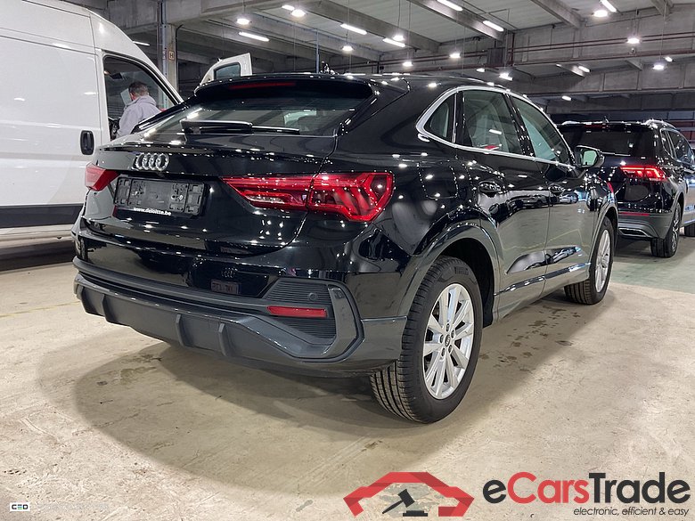 AUDI Q3 Sportback 1.4 45 TFSI E S TRONIC #4
