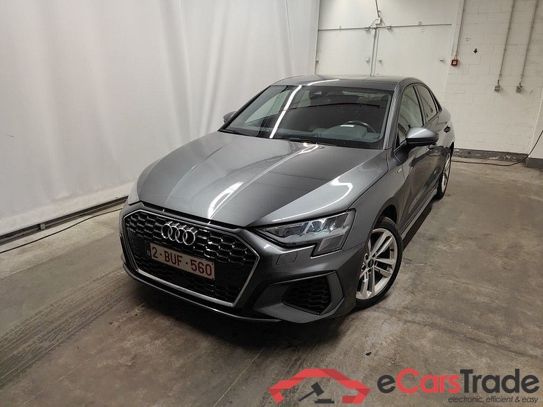 Audi A3 Berline 2.0 TDi 35 110kW S tronic S line Bus. Ed 4d #1