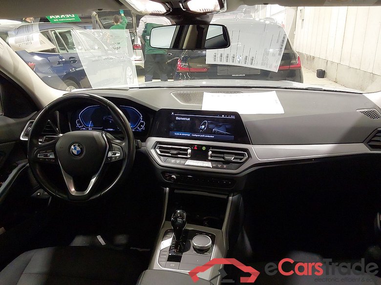 BMW 3 TOURING - 2019 330eA PHEV #6