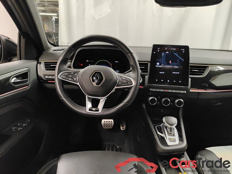 Renault Arkana E-TECH Hybrid Engineered 5d #1