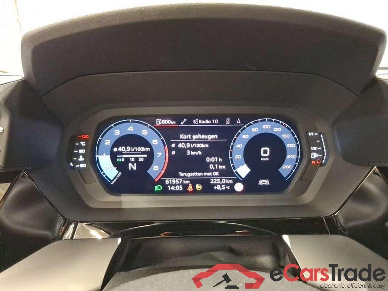 AUDI A3 Sportback 30 TFSI S edition #4