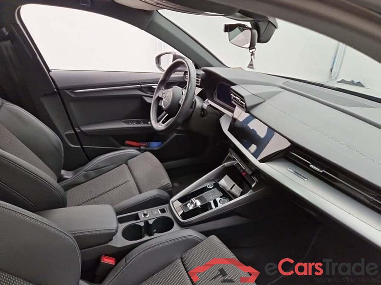 AUDI A3 Sportback 30 TFSI S edition #3