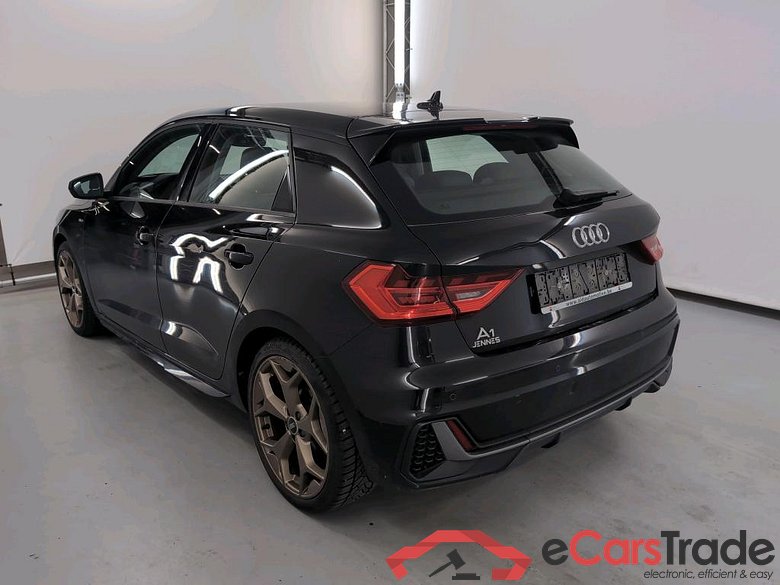AUDI A1 SPORTBACK 1.5 35 TFSI S TRONIC S LINE #3