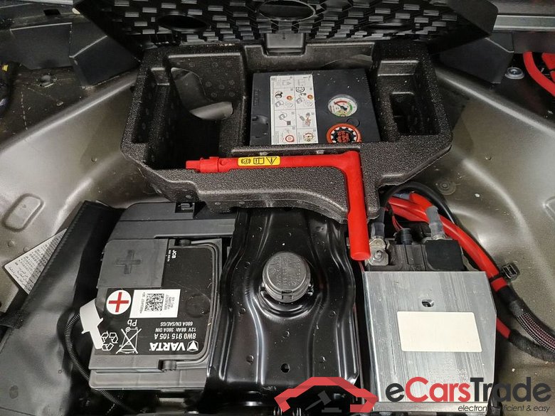 AUDI A4 AVANT DIESEL - 2020 40 TDi 204hp Quattro S Line S tronic 5d #4