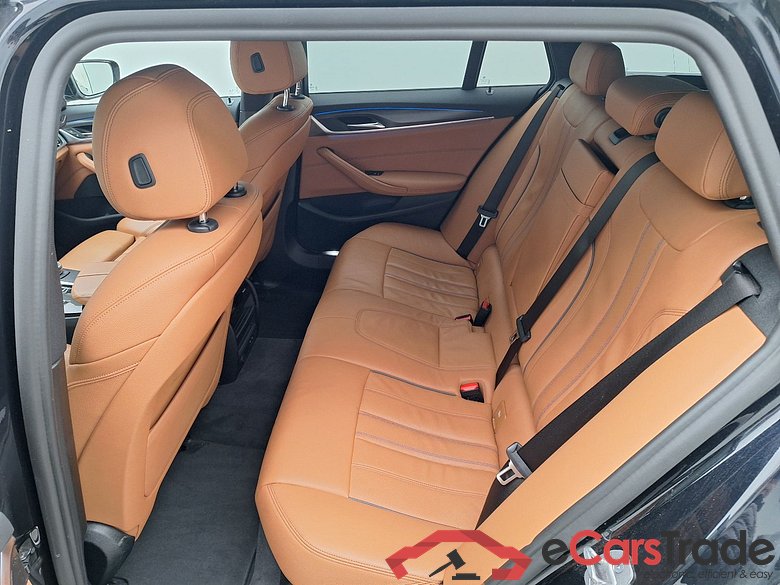 BMW, 5-ser To FL'20 PHEV, BMW 5 Reeks Touring 520e 150kW 5d #4