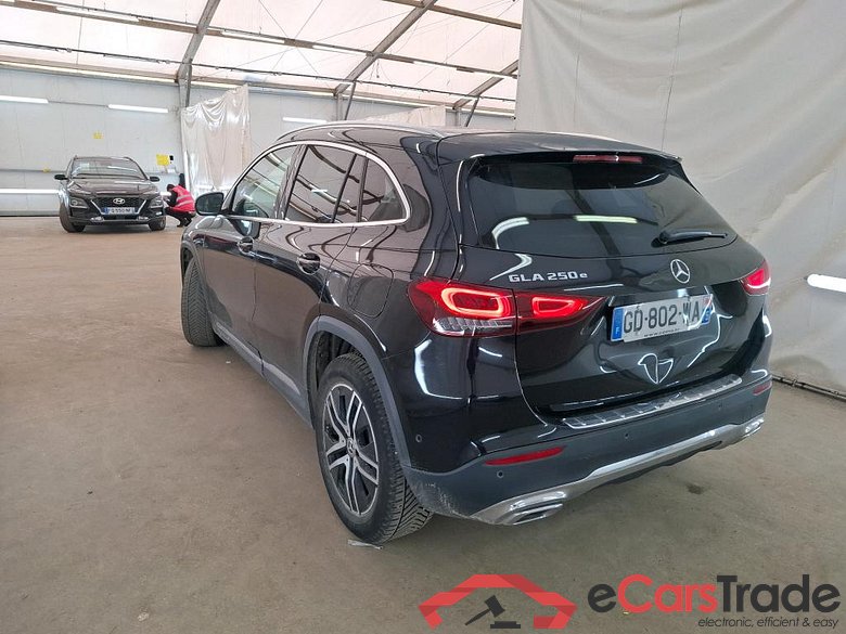 MERCEDES-BENZ GLA / 2020 / 5P / SUV 1.3 GLA 250 e BUSINESS LINE DCT #2