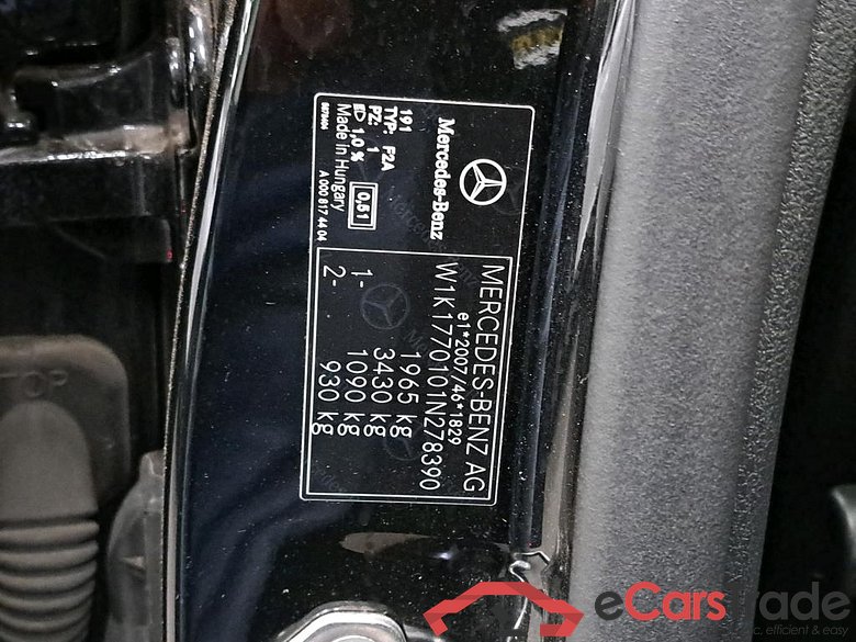 MERCEDES - MER A 180 d 116PK Business Solution Essential & Pano Roof #6