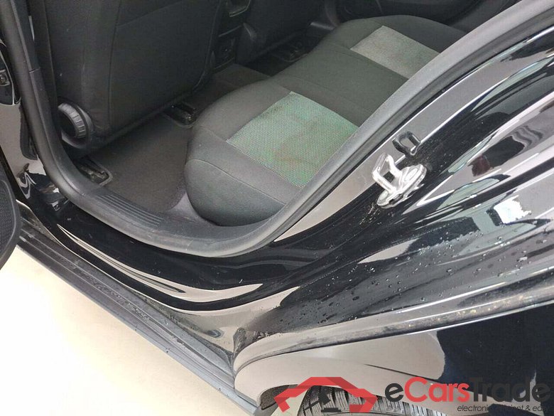 MERCEDES-BENZ A-KLASSE LIMOUSINE 2.0 200 D STYLE 8G-DCT #5