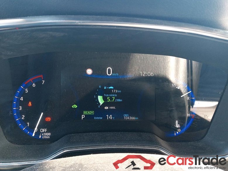 TOYOTA Corolla 1.8 125H ACTIVE TECH E-CVT #4