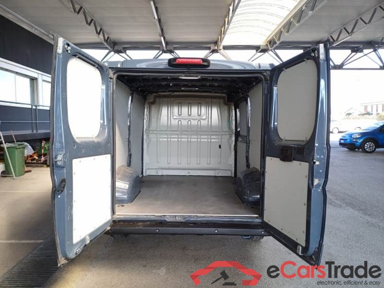 CITROEN JUMPER / 2014 / 4P / FURGONE 30 L1H1 BLUEHDI 120CV #5