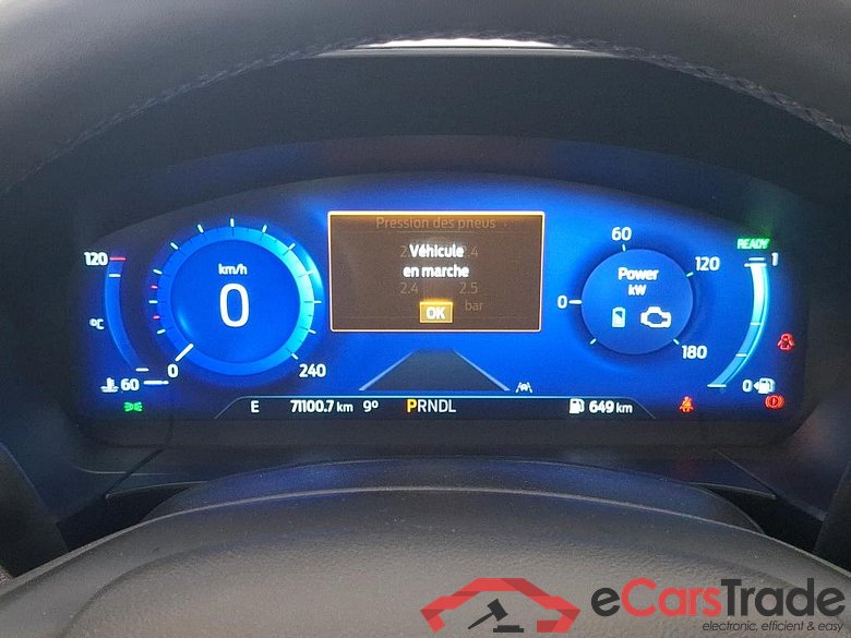 FORD Kuga / 2019 / 5P / SUV 2.5 190 hybrid Flexifuel Pshift Titanium #6