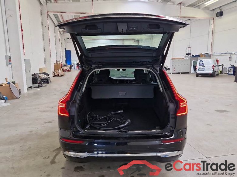 VOLVO XC60 / 2021 / 5P / SUV T6 PLUG-IN AWD AUTO RECHARGE INS. EXP #5