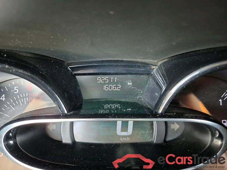 RENAULT Clio / 2016 / 5P / berlina con portón Business TCe 66kW (90CV) GLP -18 #5