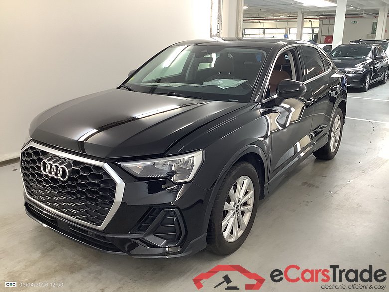AUDI Q3 Sportback 2.0 35 TDI S TRONIC BUSINESS EDITION