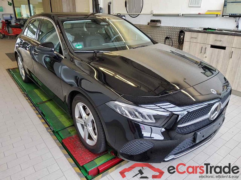 Mercedes-Benz A (BM 177)(03.2018->) DE - LimS5 A 180 EU6d, Progressive (EURO 6d), (Facelift) 2022 - 2024 #2
