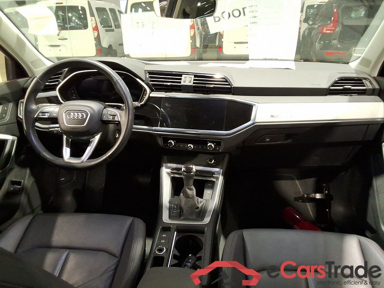 AUDI Q3 Sportback 1.4 45 TFSI E S TRONIC #6