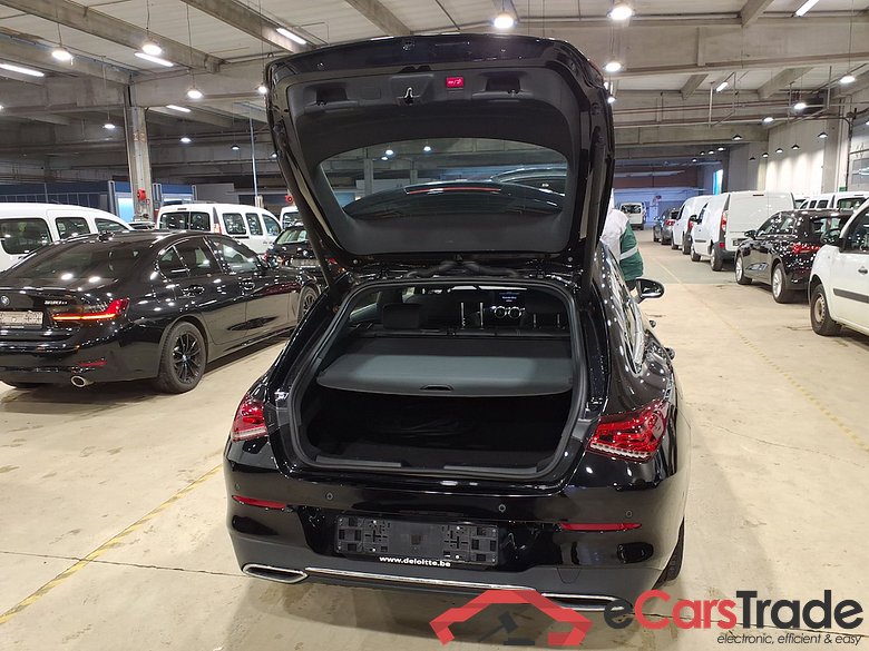 MERCEDES-BENZ CLA - Klasse 1.3 CLA 250 E BUSINESS SOLUTION DCT #3