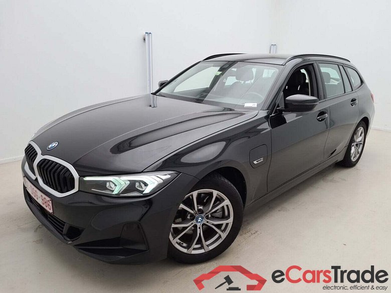 BMW 3-SERIE TOURING 2.0 320E AUT #1