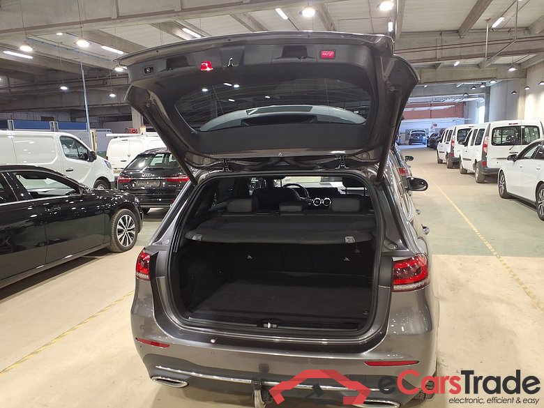 MERCEDES-BENZ CLASS B DIESEL (W247) B 180 d Launch Edition (EU6d-TEMP) STOCK #3