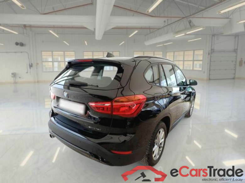 BMW X1 / 2019 / 5P / SUV SDRIVE 18I ADVANTAGE #2
