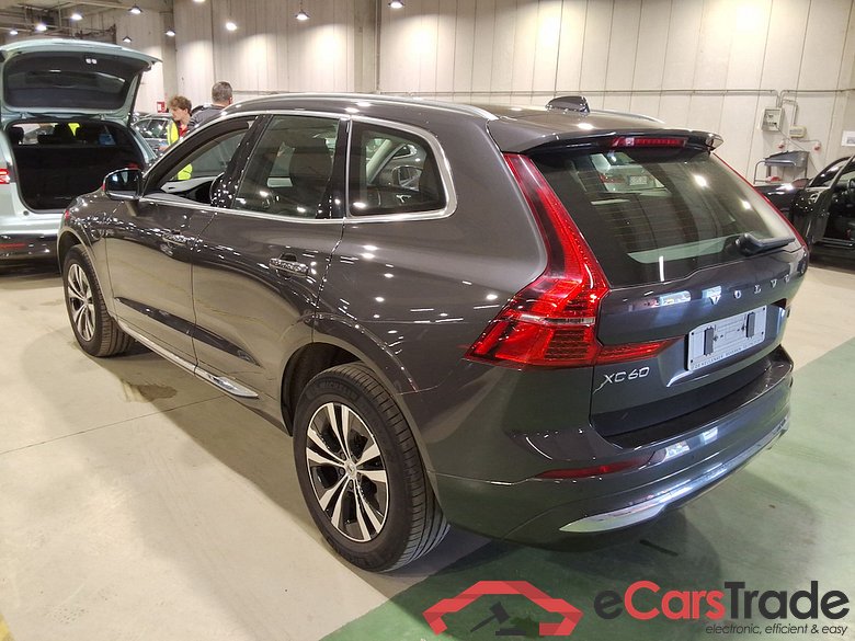 VOLVO XC60 2.0 T6 PHEV INSCRIPTION EXPR. AUTO 4WD #2