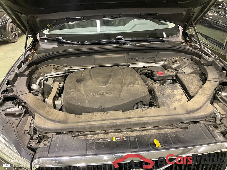 VOLVO XC60 2.0 D4 120KW GEARTRONIC MOMENTUM PRO #6