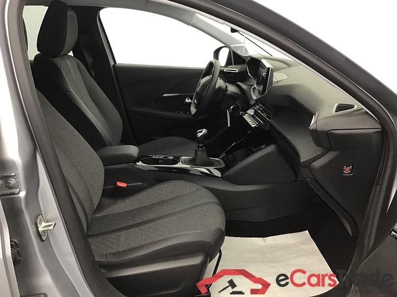 Peugeot 208 Allure 1.2 Gasoline 102hp #6