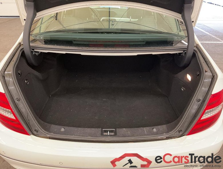 MERCEDES-BENZ C 180 CDI BE Avantgarde Start/Stop #4