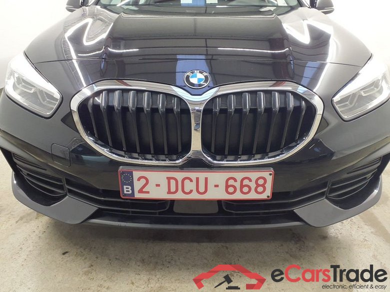 BMW 1 Reeks Hatch 118iA (100 kW) 5d #5