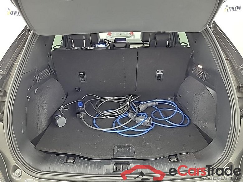 FORD KUGA Titanium X 2.5 PHEV e-CVT 165kW Athlon Edition #5